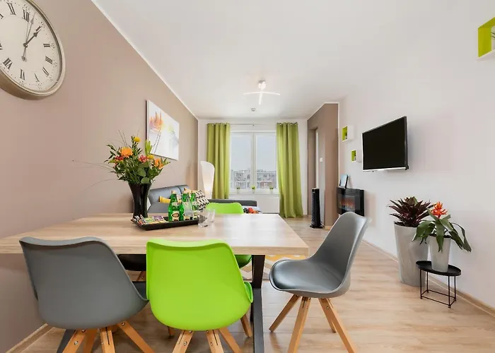 Sweet Aqua & * Kolberg