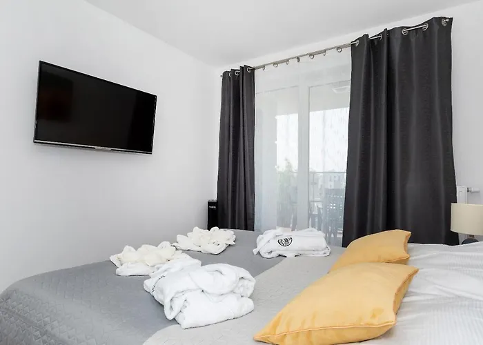 Apartment Sweet Aqua &